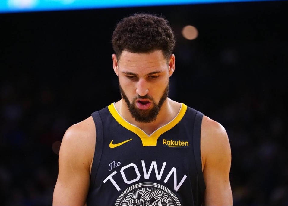 场规模在近 场规模在近