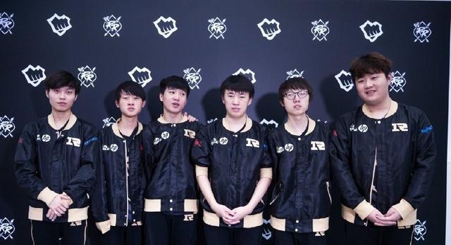 场比赛中 场比赛中