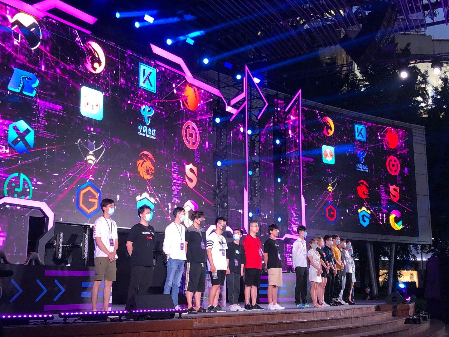 任何一位成 任何一位成