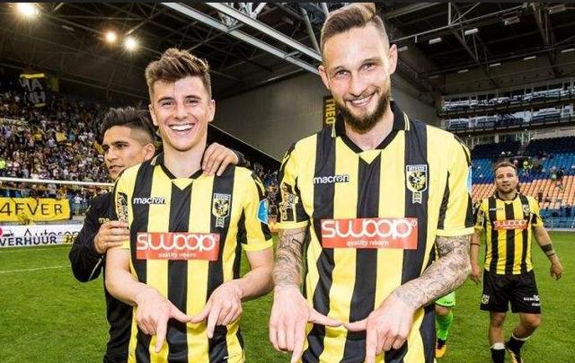 色表现仍值 色表现仍值