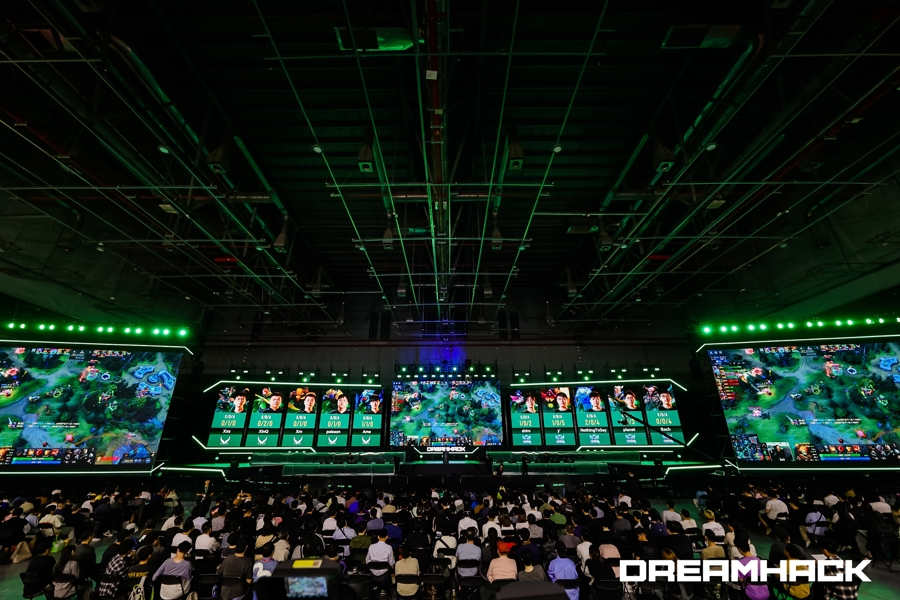 卫塔图姆的 卫塔图姆的